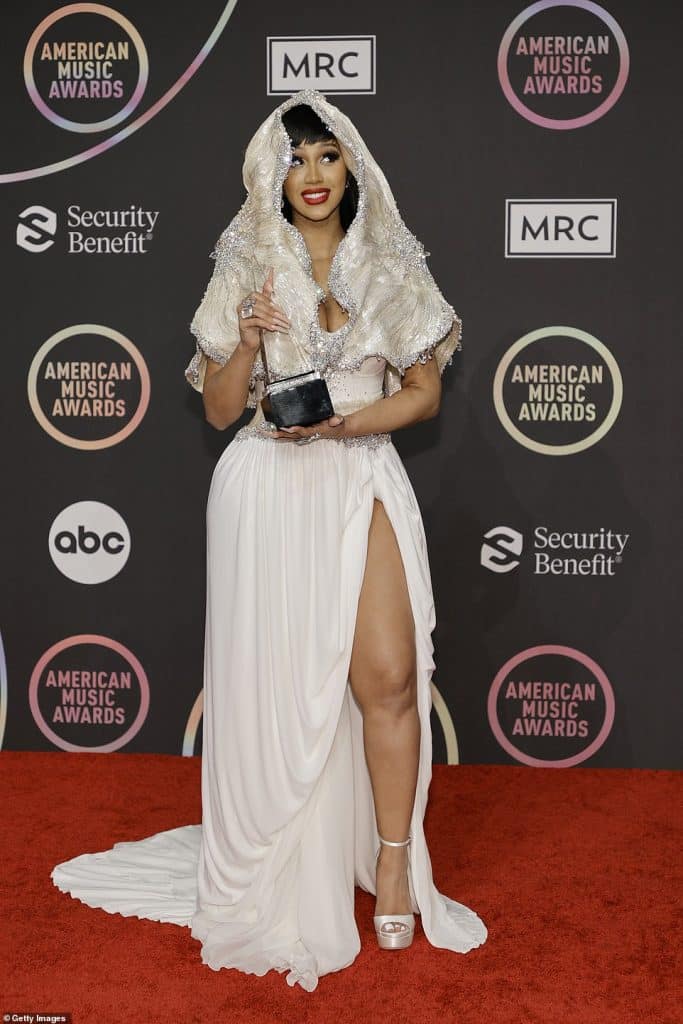 Cardi b