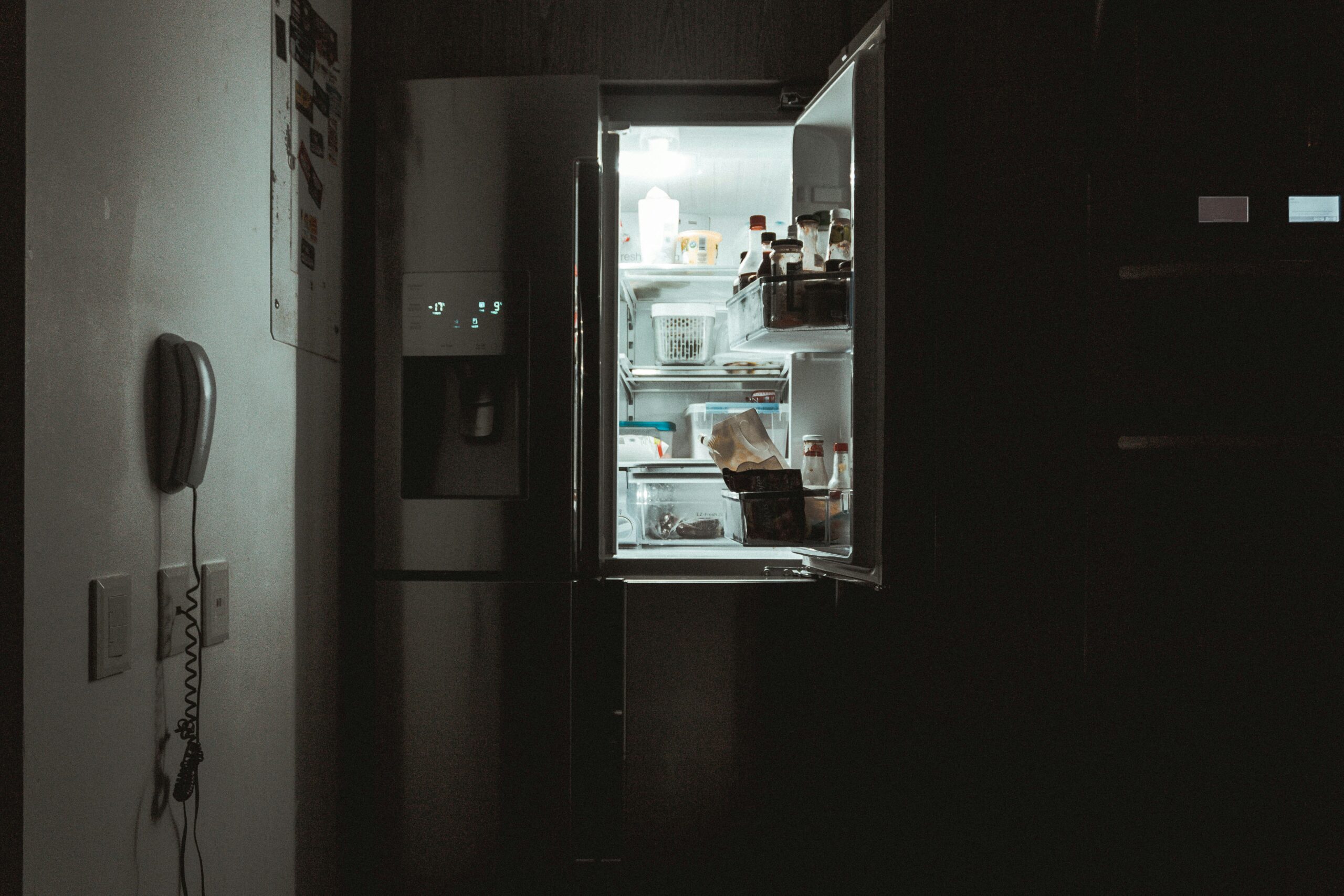 How Temporary Freezer Rooms Can Help You Manage Seasonal Stock Peaks