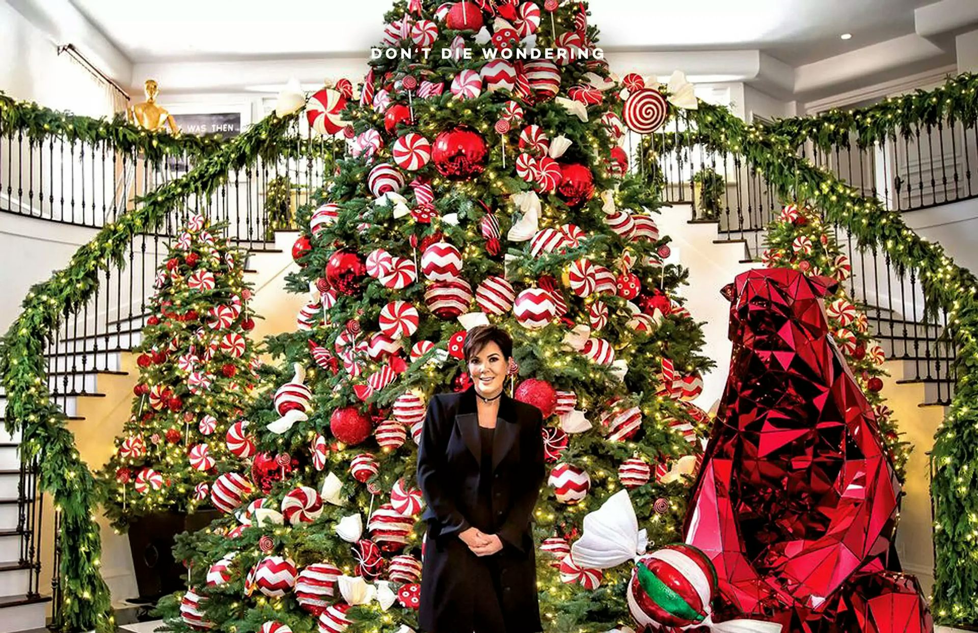 The Kardashians’ Florist Shares Tips For Decorating Your Christmas Tree