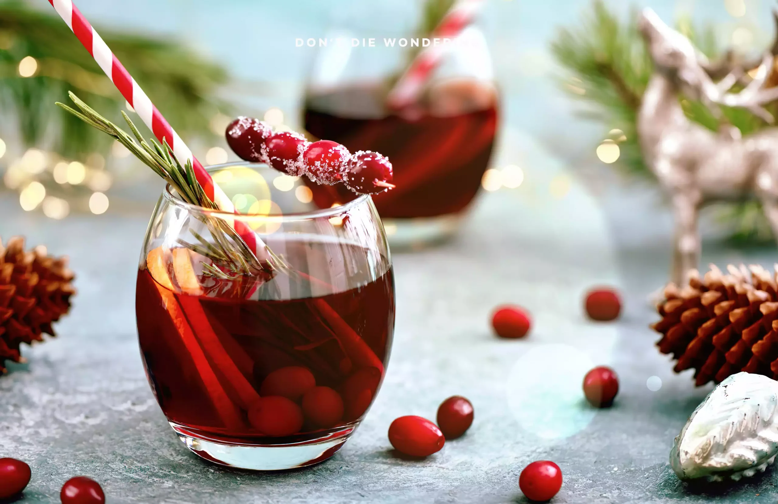 The Most Festive DIY Cocktails The Most Festive DIY Cocktails