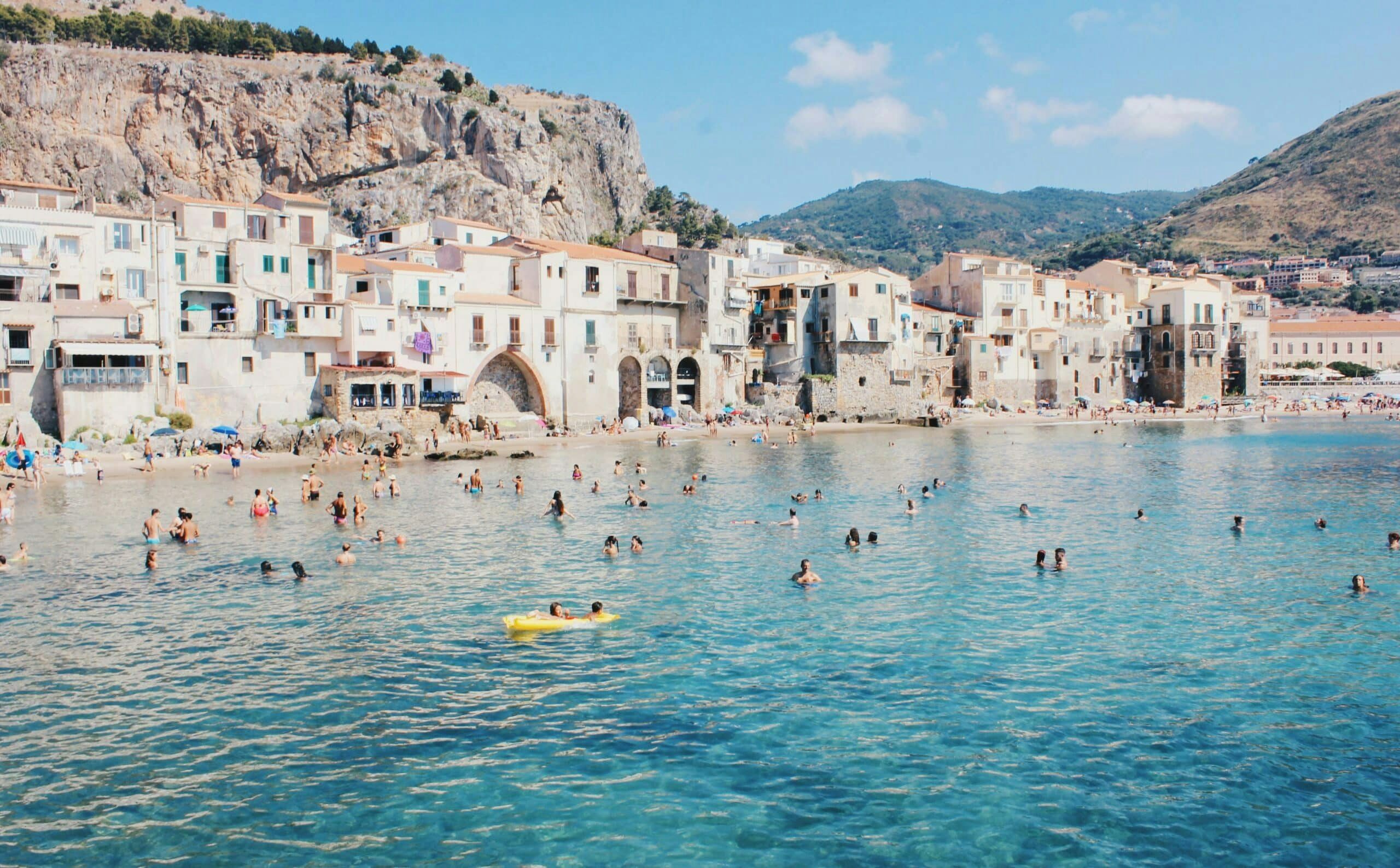 Discovering Charming Sicily 