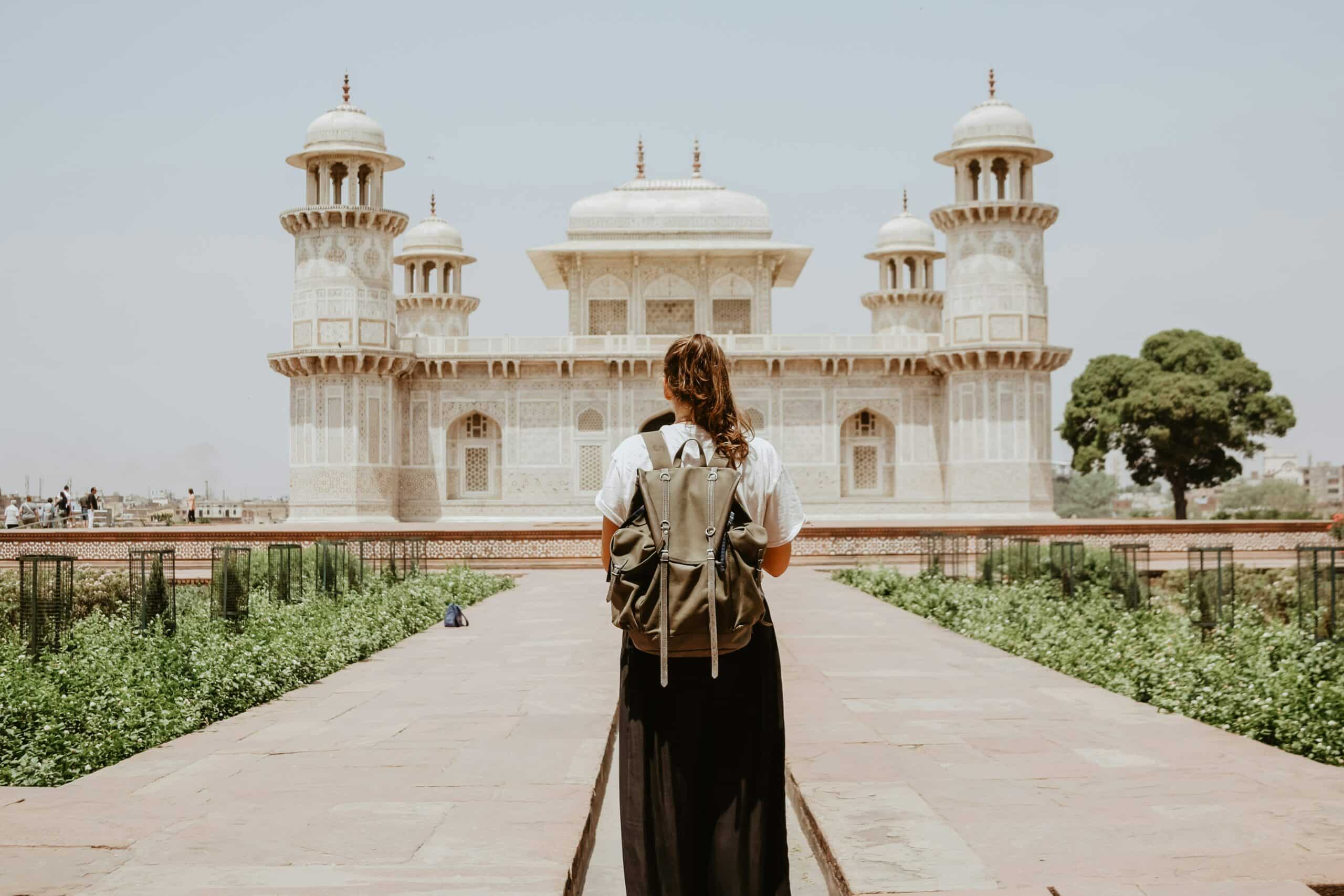 How to Immerse Yourself in Culture Whilst Travelling  How to Immerse Yourself in Culture Whilst Travelling