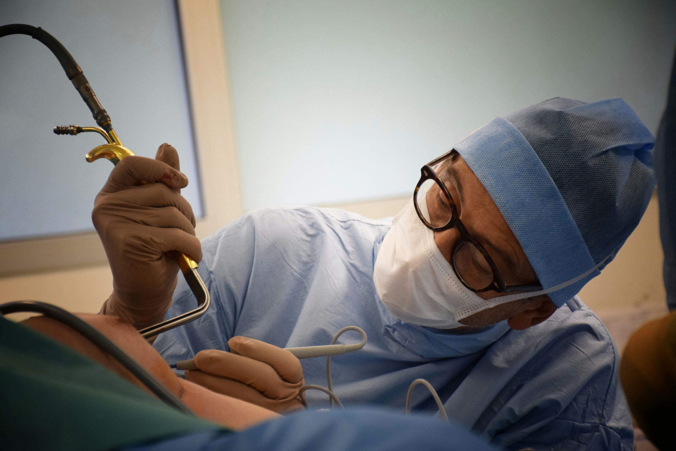 6 Best Tips for Picking the Right Plastic Surgeon 6 Best Tips for Picking the Right Plastic Surgeon