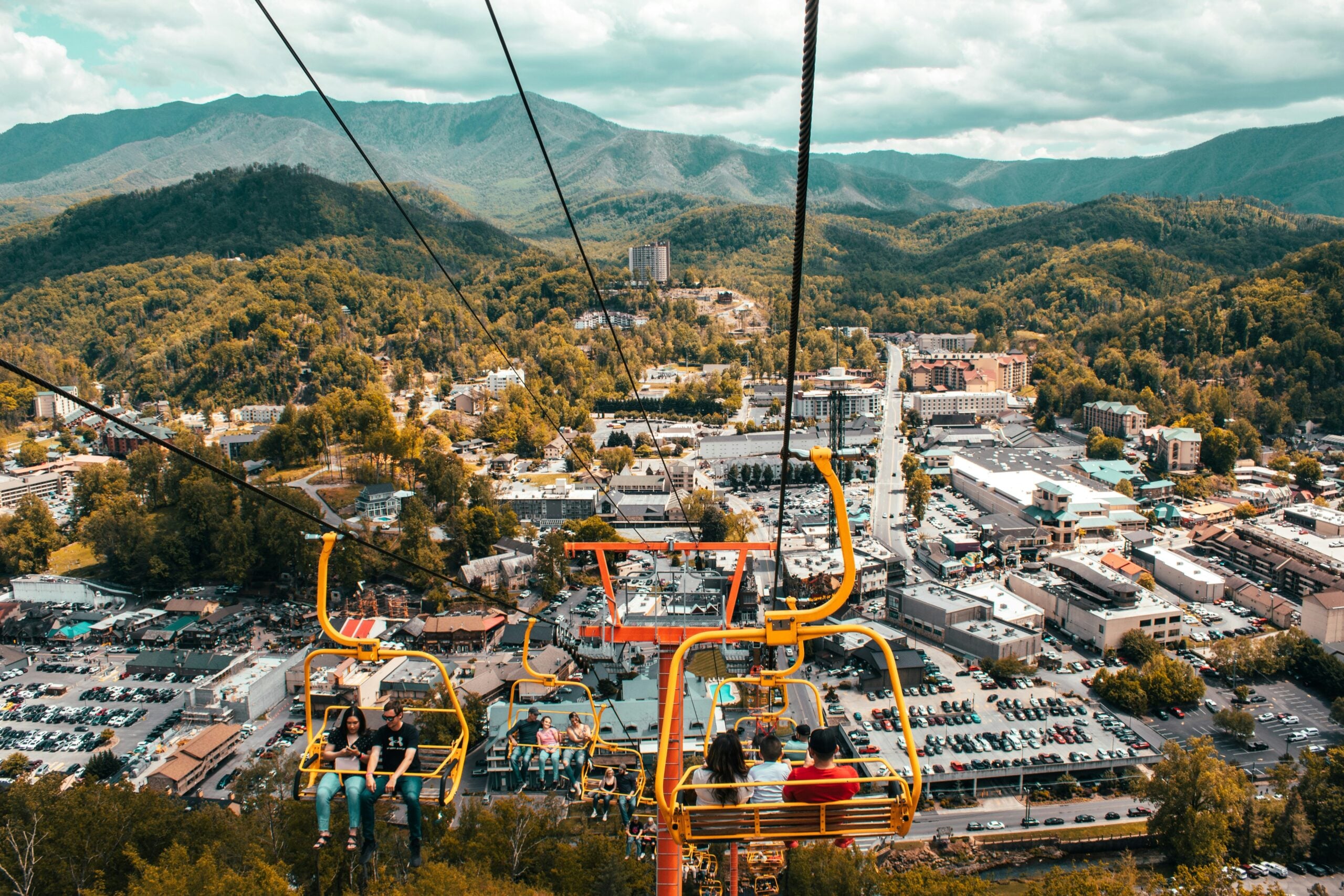 Reasons Why Pigeon Forge Should Be Your Next Vacation Destination Reasons Why Pigeon Forge Should Be Your Next Vacation Destination