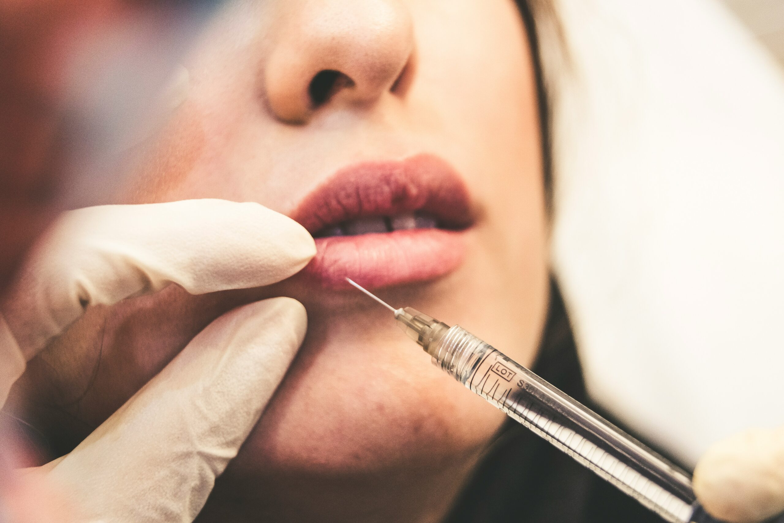 5 Things You Should Take Care of When Travelling to Another Country for Cosmetic Surgery