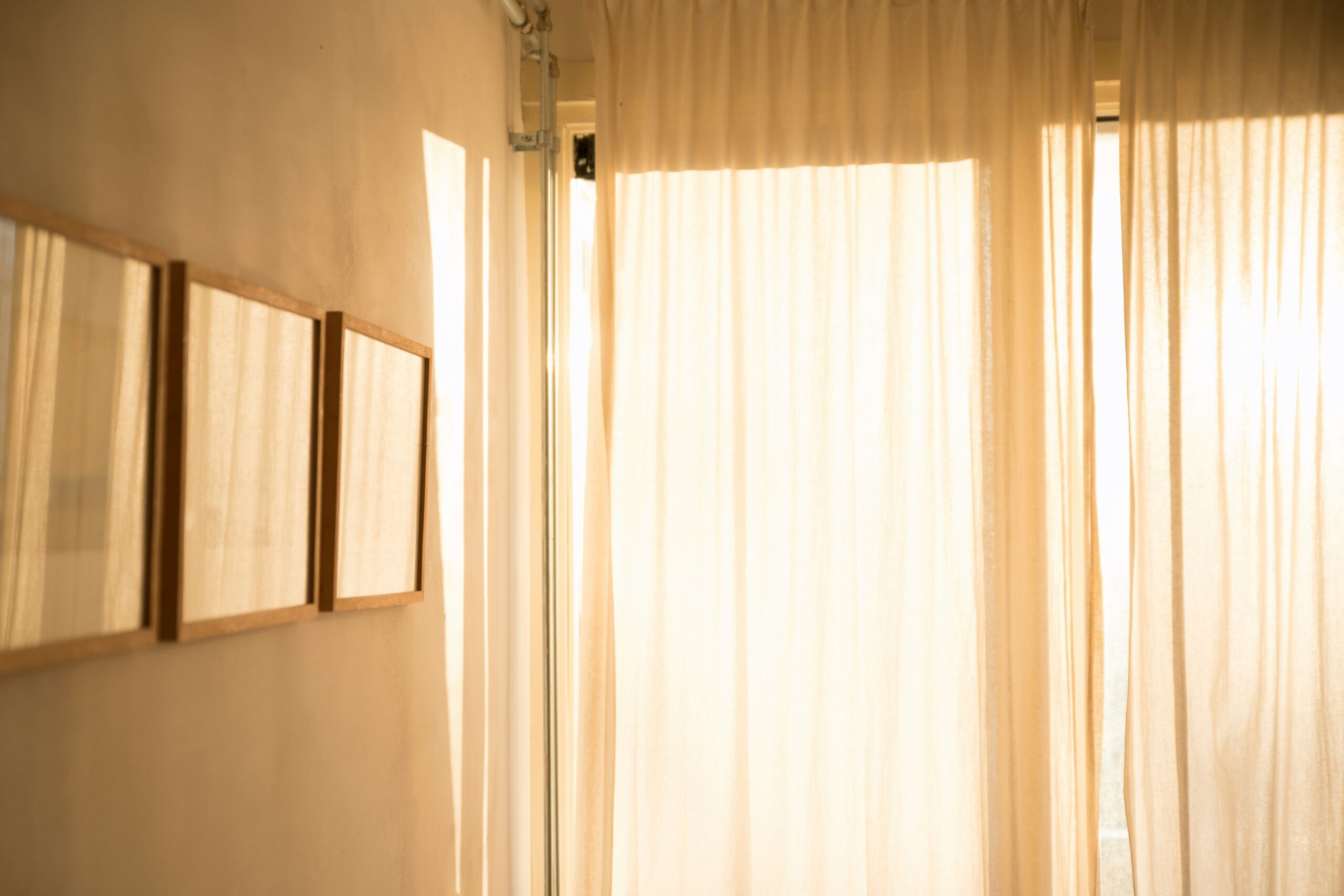 What Are the Latest Trends of Wave Curtains for 2025