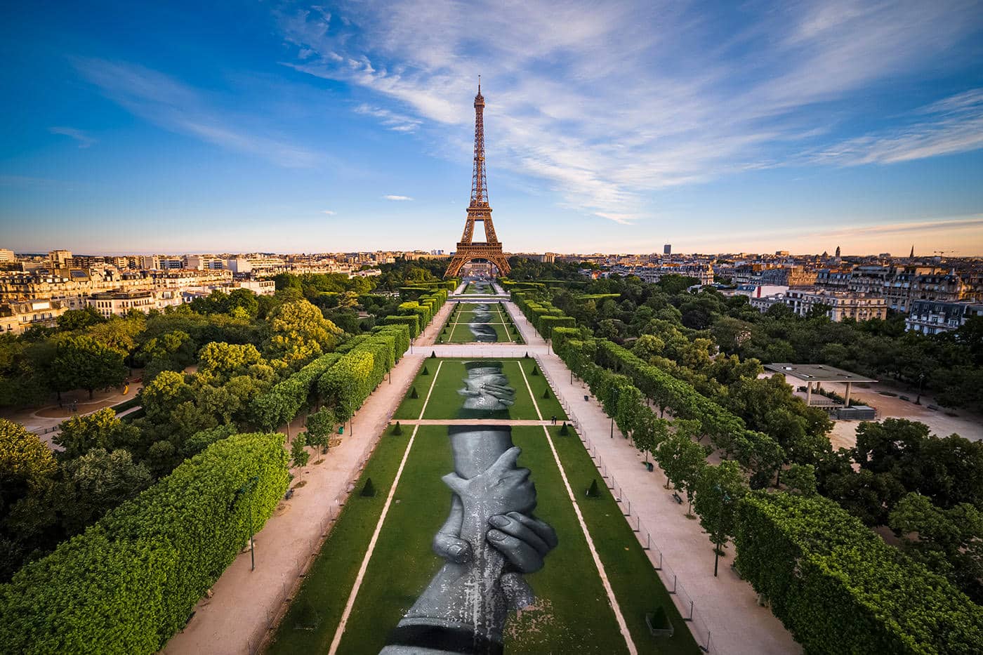 Beyond Walls Paris 2019 Saype