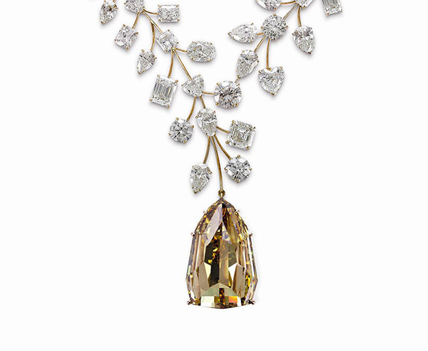 L’Incomparable Diamond Necklace