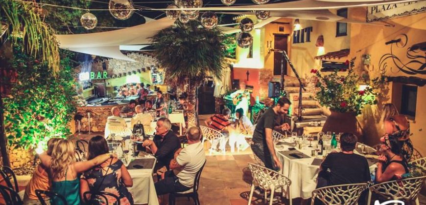 Pikes- Top 7 luxury clubs in Ibiza
