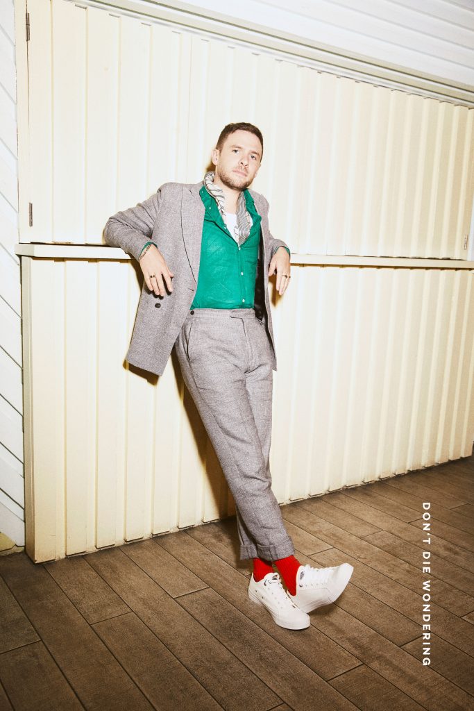 Iain De Caestecker