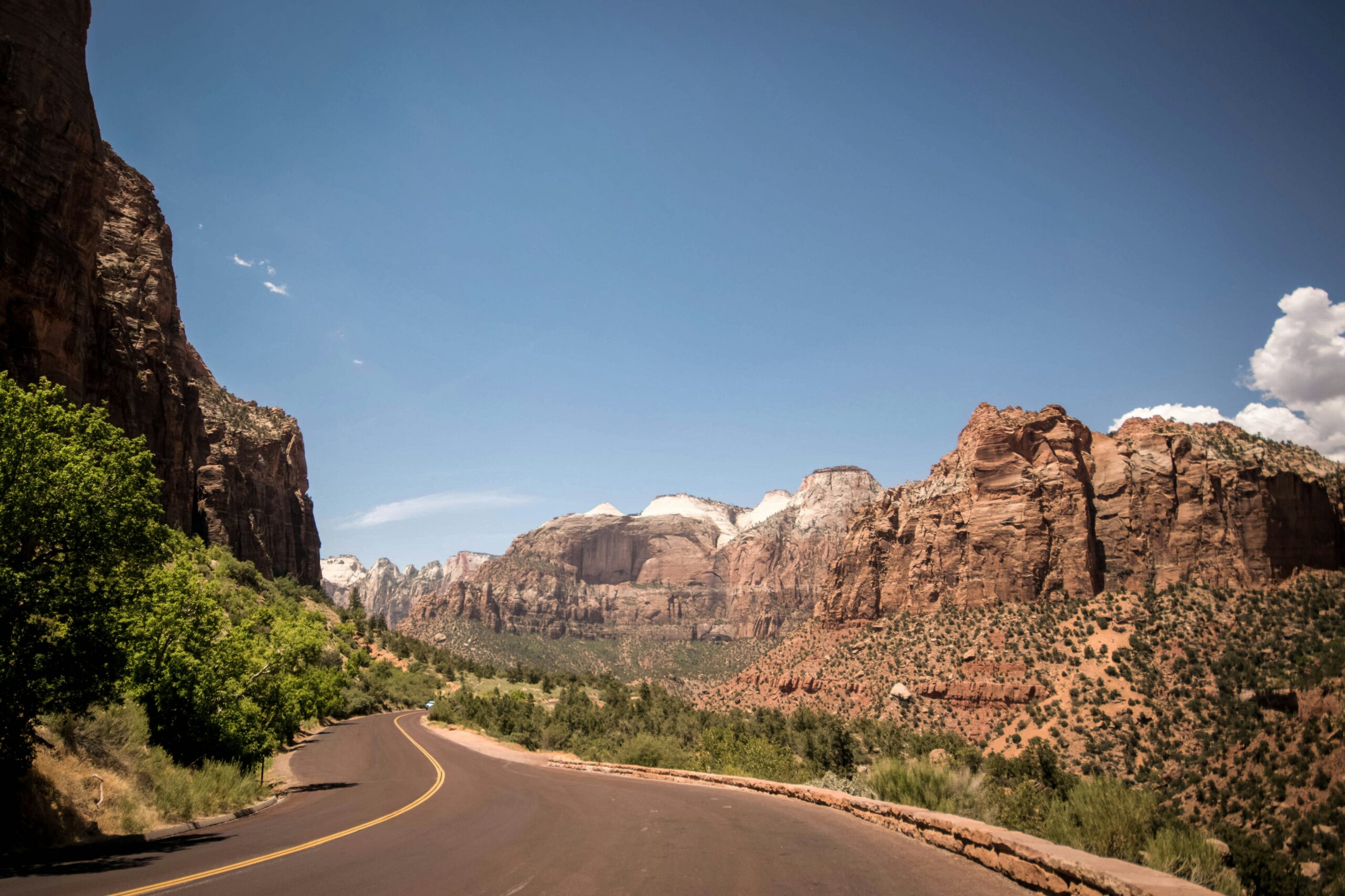 Top 10 Scenic Drives Around the Globe for the Ultimate Luxury Road Trip