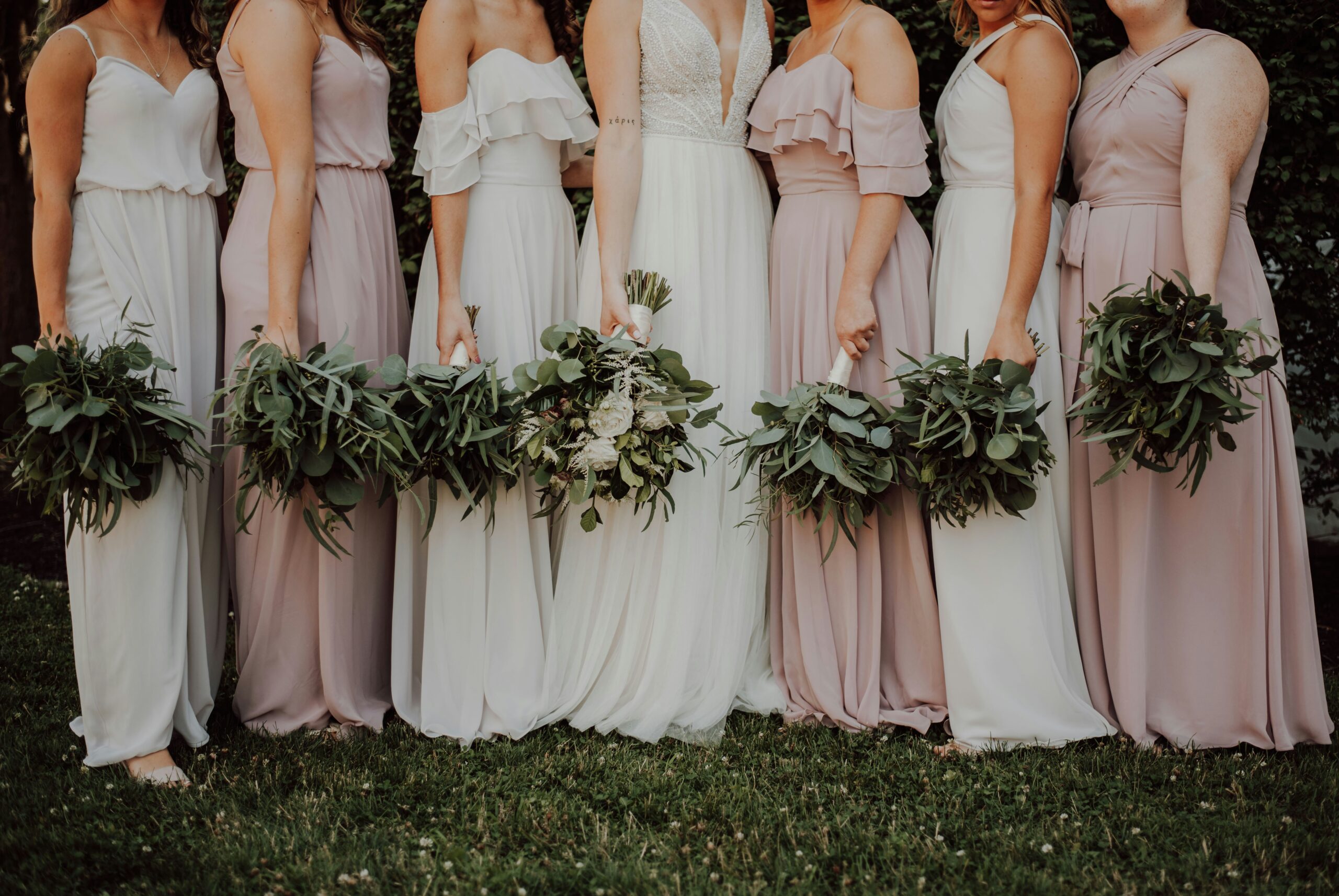 How to Choose a Prom Dress Based on Your Body Shape
