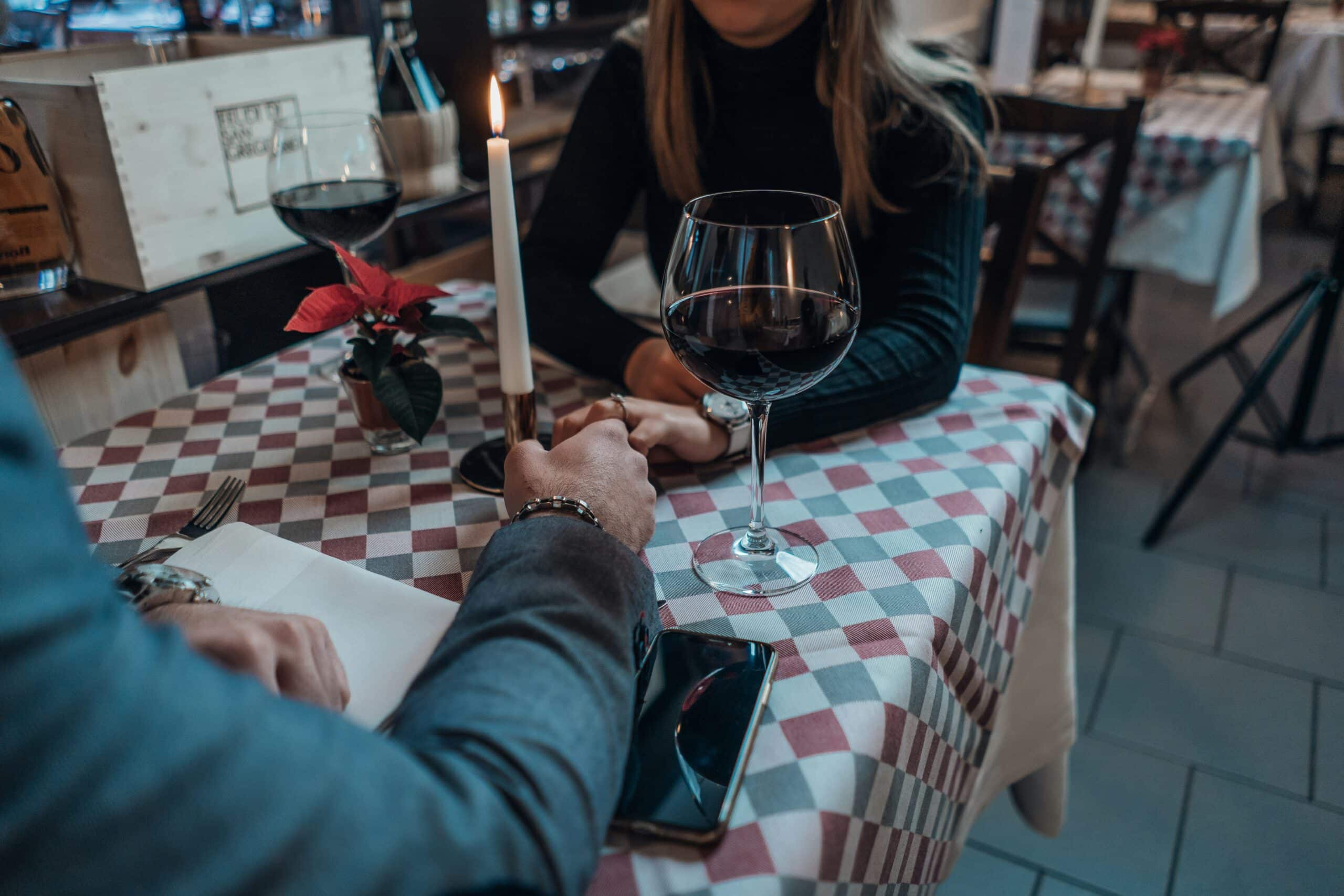 When It’s Okay to Use Tracking Apps in Relationships?