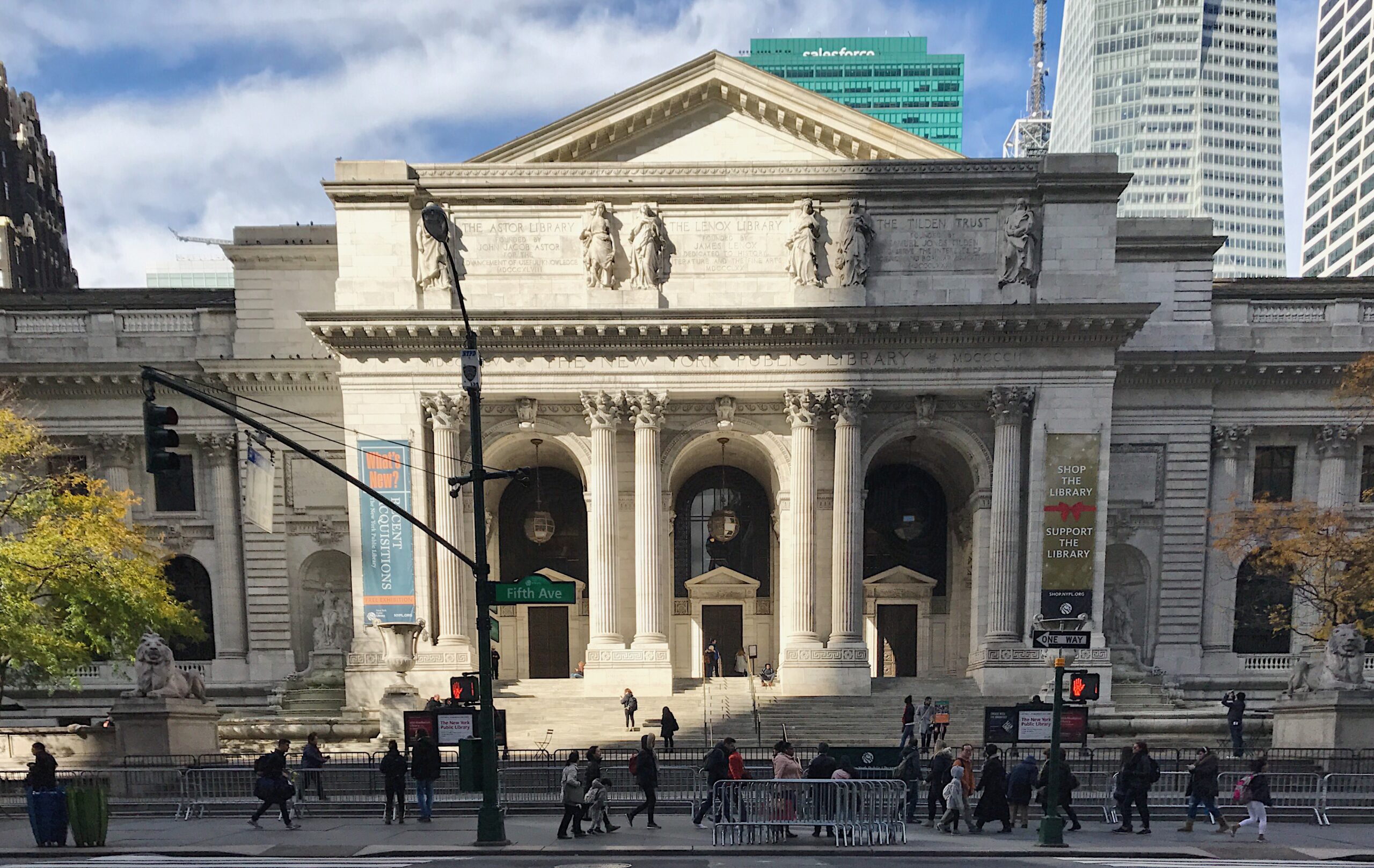 New York Public Library Fifth Avenue exterior